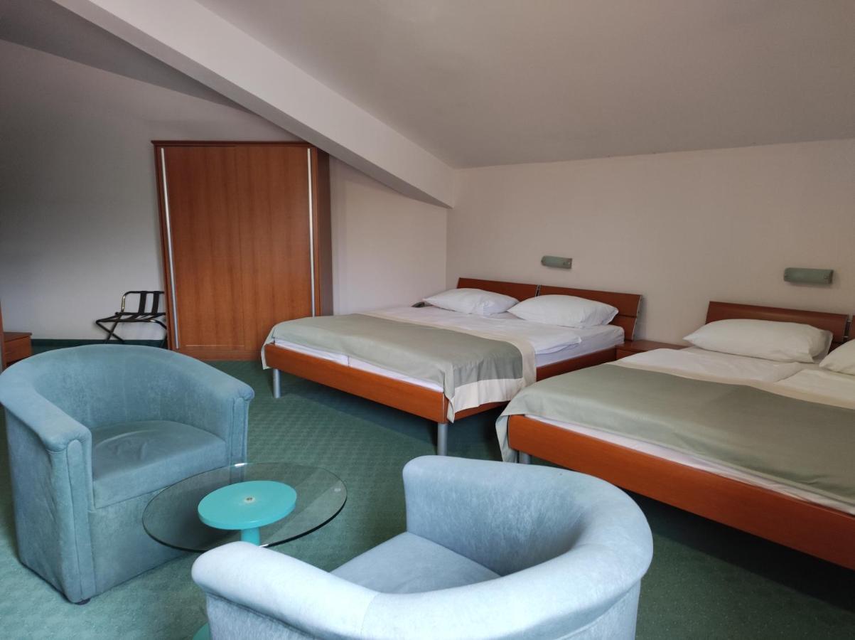 Hotel Bacchus Livno Exterior photo
